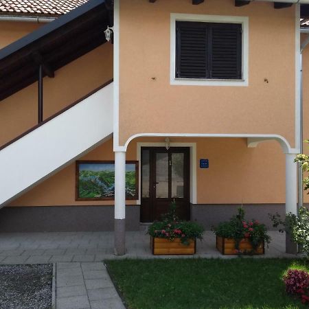 Countryside Apartment Rakovica Exterior foto
