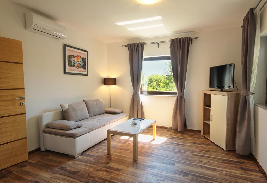 Countryside Apartment Rakovica Exterior foto