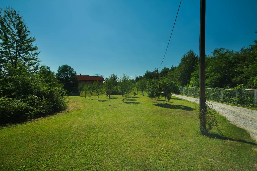 Countryside Apartment Rakovica Exterior foto