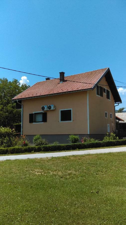 Countryside Apartment Rakovica Exterior foto